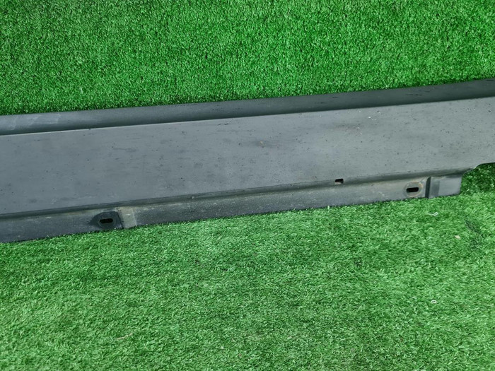 Накладка порога правая Porsche Macan 95b (2014-н.в.)