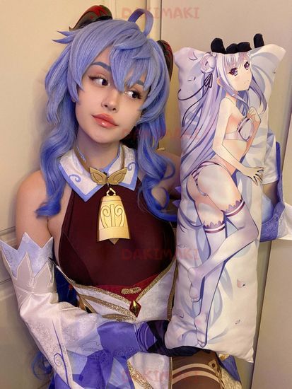 Мини дакимакура Эмилия из Re:Zero. Жизнь с нуля в альтернативном мире арт. M0397, 60х20 см