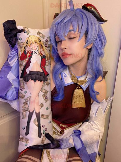 Мини дакимакура Мэари Саотомэ из Безумный азарт арт. M0174, 60х20 см