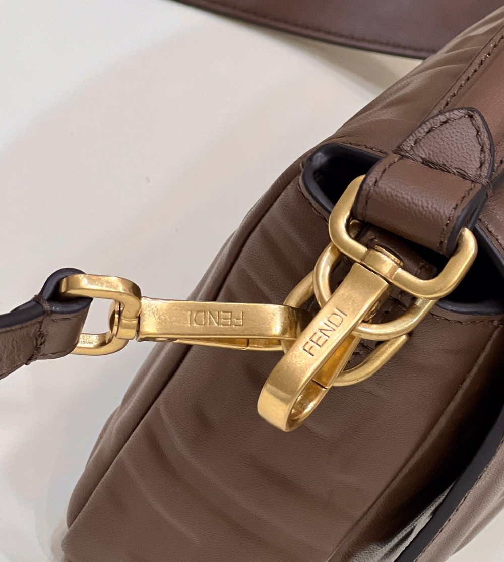 Fendi Baguette 27 cm