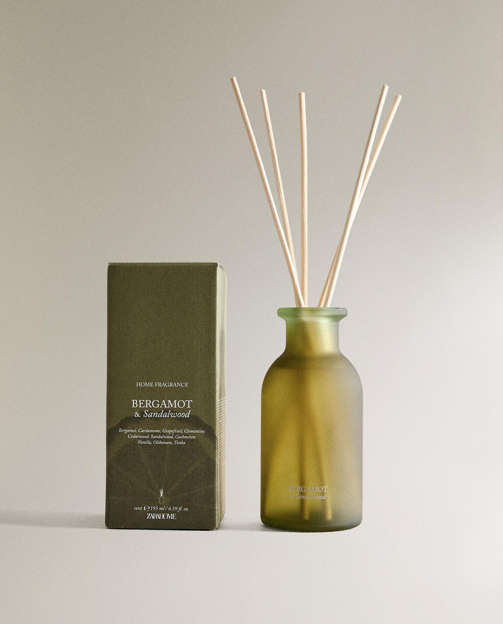 Zara Home BERGAMOT & SANDALWOOD SCENTED REED DIFFUSERS — ароматический диффузор с тростниковыми палочками, Бергамот и Сандал, 195 мл