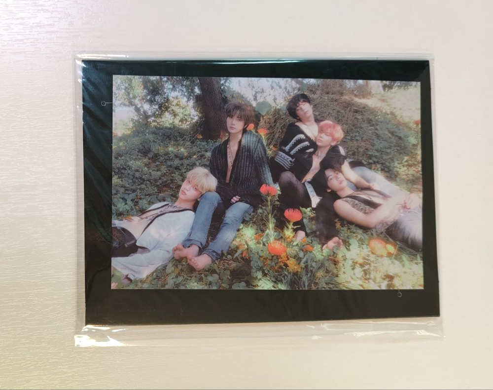 Стенд TXT - TEMPTATION (Weverse shop)