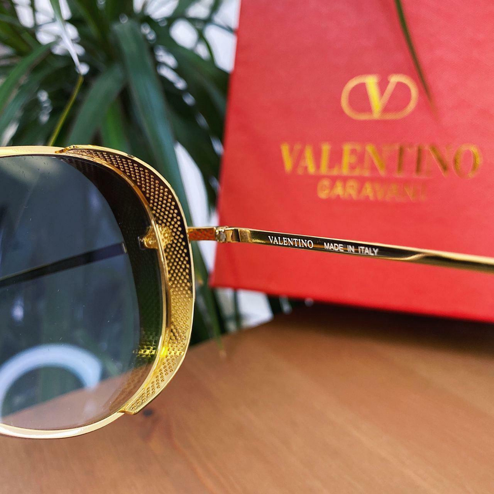 Солнцезащитные очки