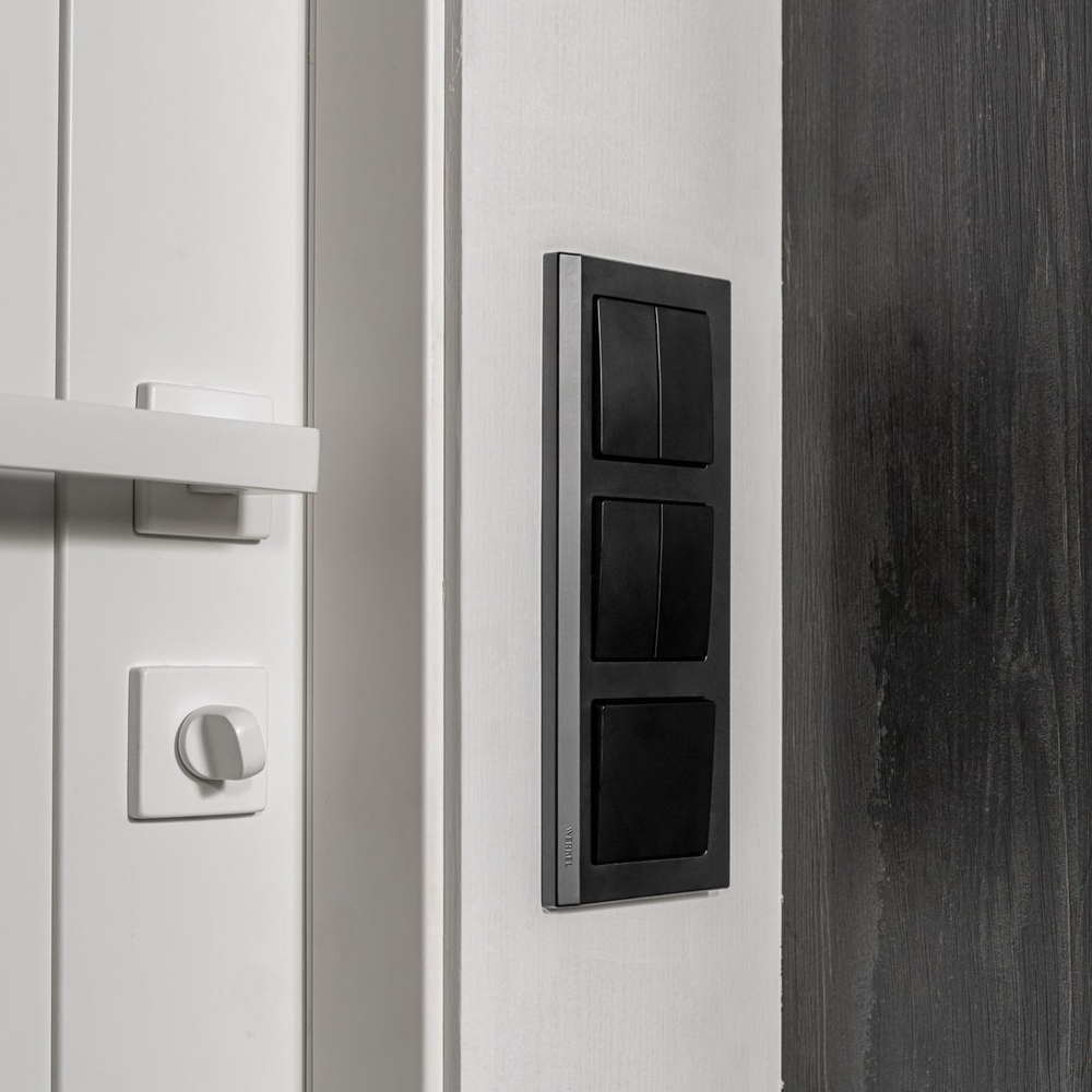 Выключатель двухклавишный проходной (черный матовый)