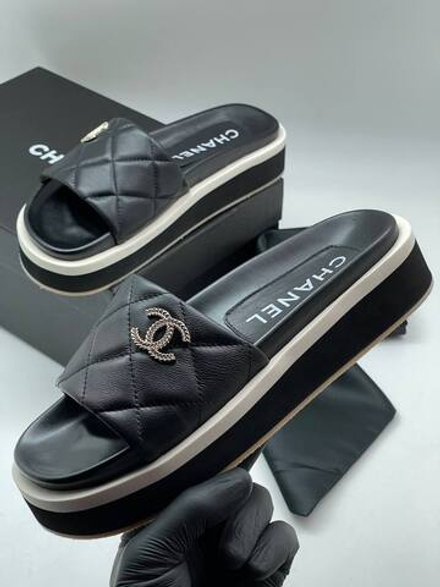 Шлепанцы CHANEL
