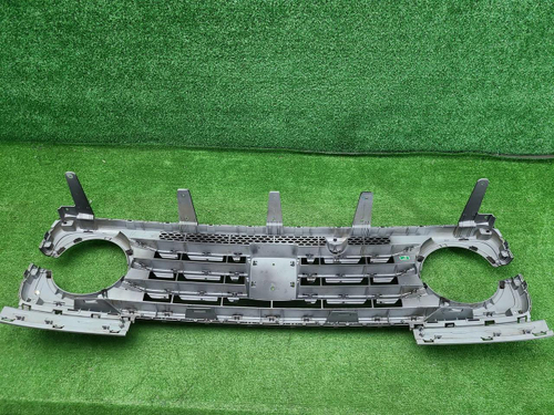 Решетка радиатора Tank 300 (2021-н.в.)