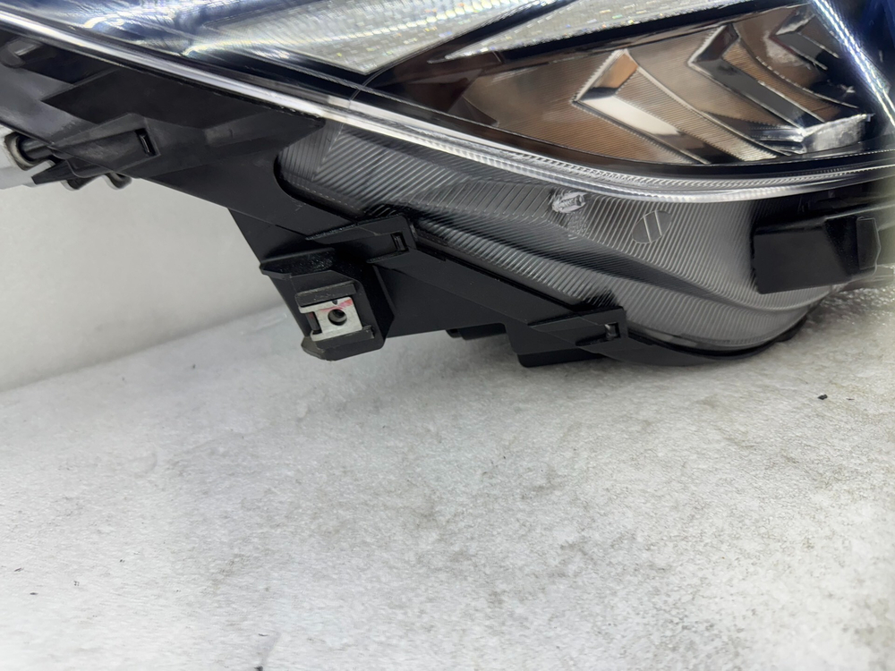 LED фара для Hyundai Elantra, оригинал