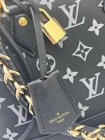 Сумка Louis Vuitton