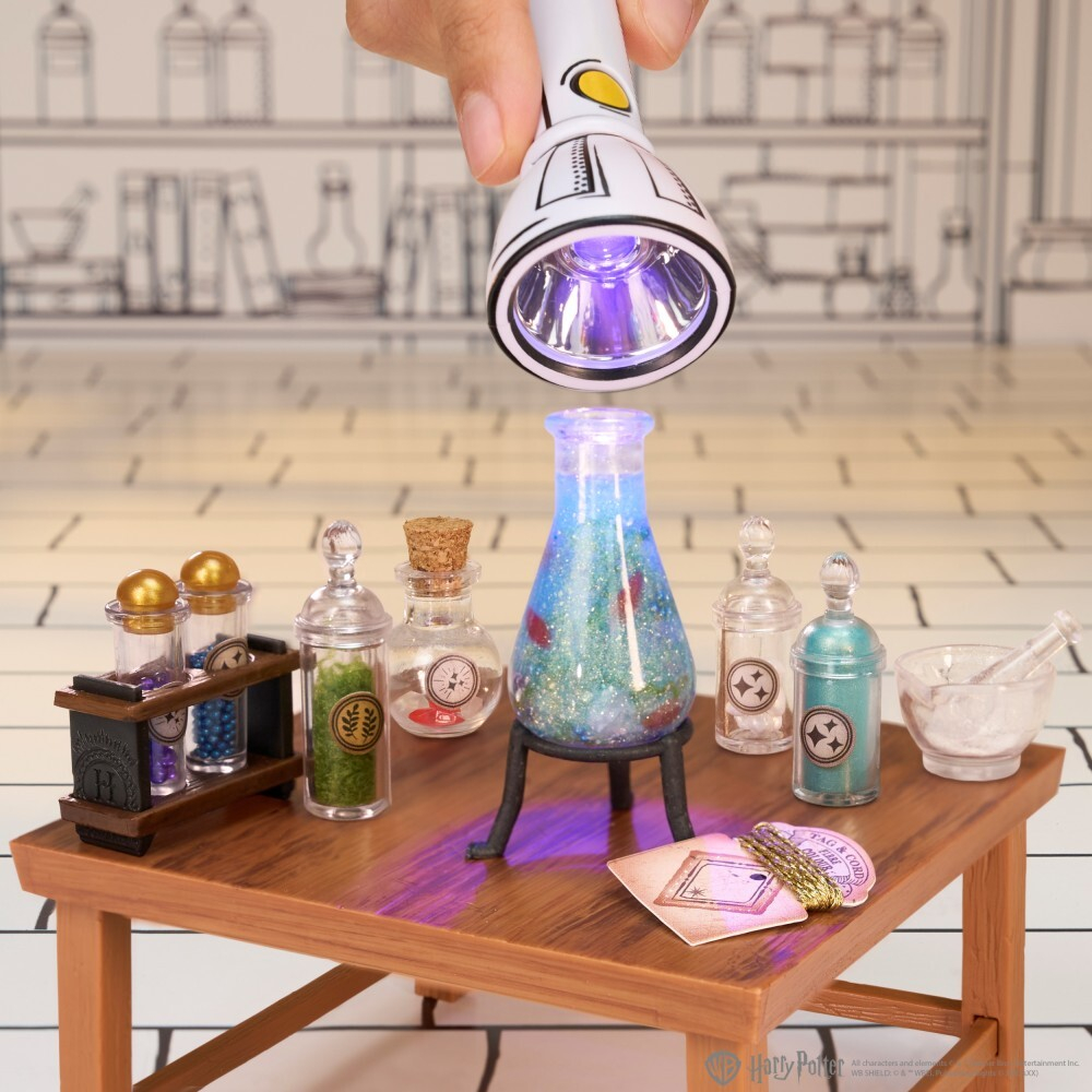 MGA's Miniverse/ Harry Potter Make It Mini Potions Class/ 531166