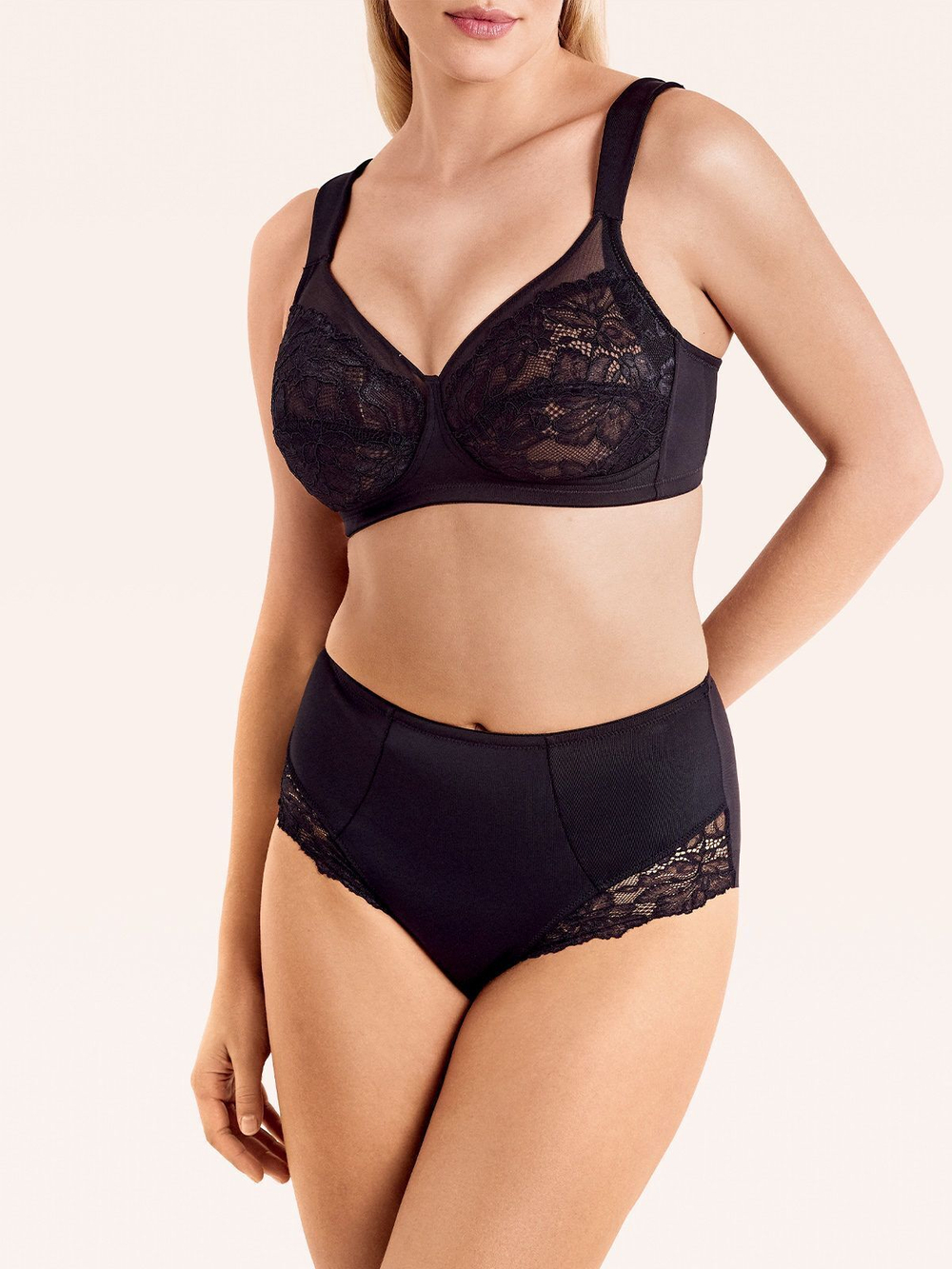 Трусы-слипы с высокой линией талии Perla (Размер: 3 размер) (Цвет: телесный)