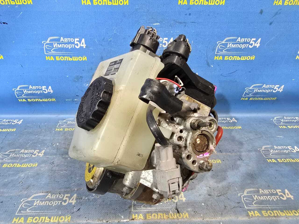 Главный тормозной цилиндр TOYOTA ARISTO 2000-2004