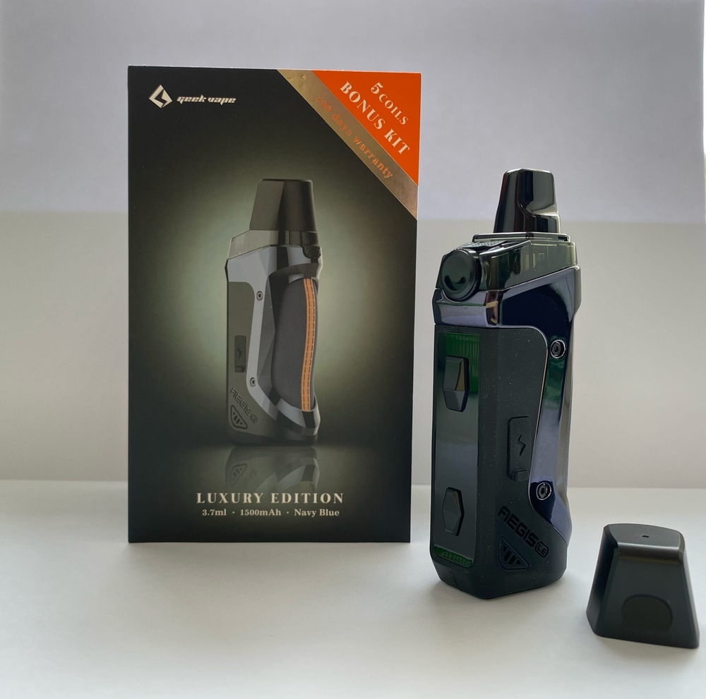 Набор AEGIS Boost LUXURY by GEEKVAPE