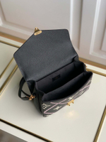 Louis Vuitton Pochette Metis