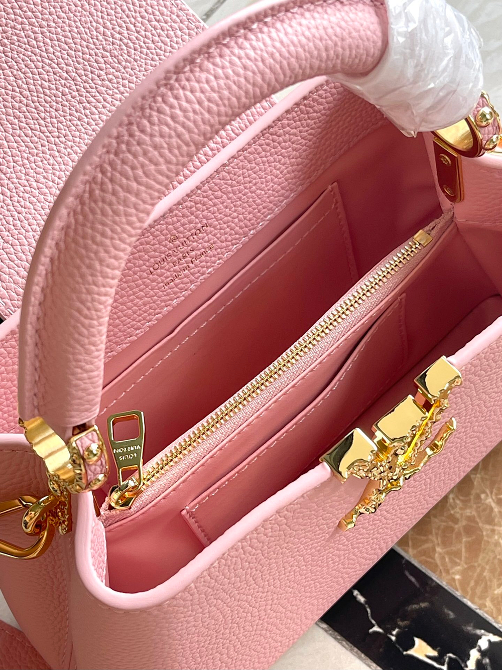 Louis Vuitton Capucines East West Mini