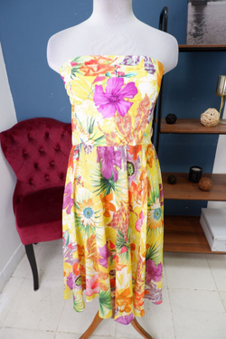 Платье летнее с цветами 46 размер