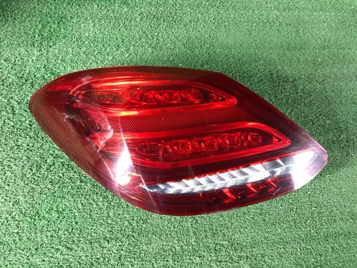 Фонарь левый Mercedes C W205 (2014-2018)