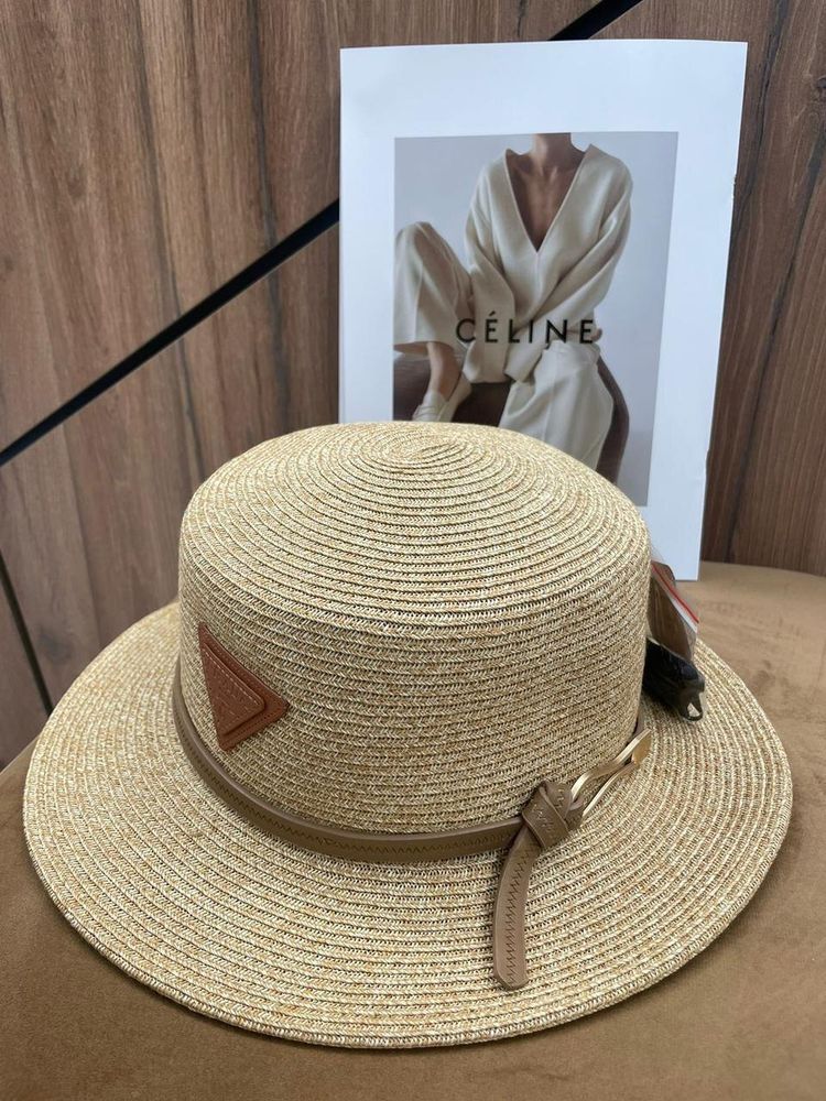 Майка Prada