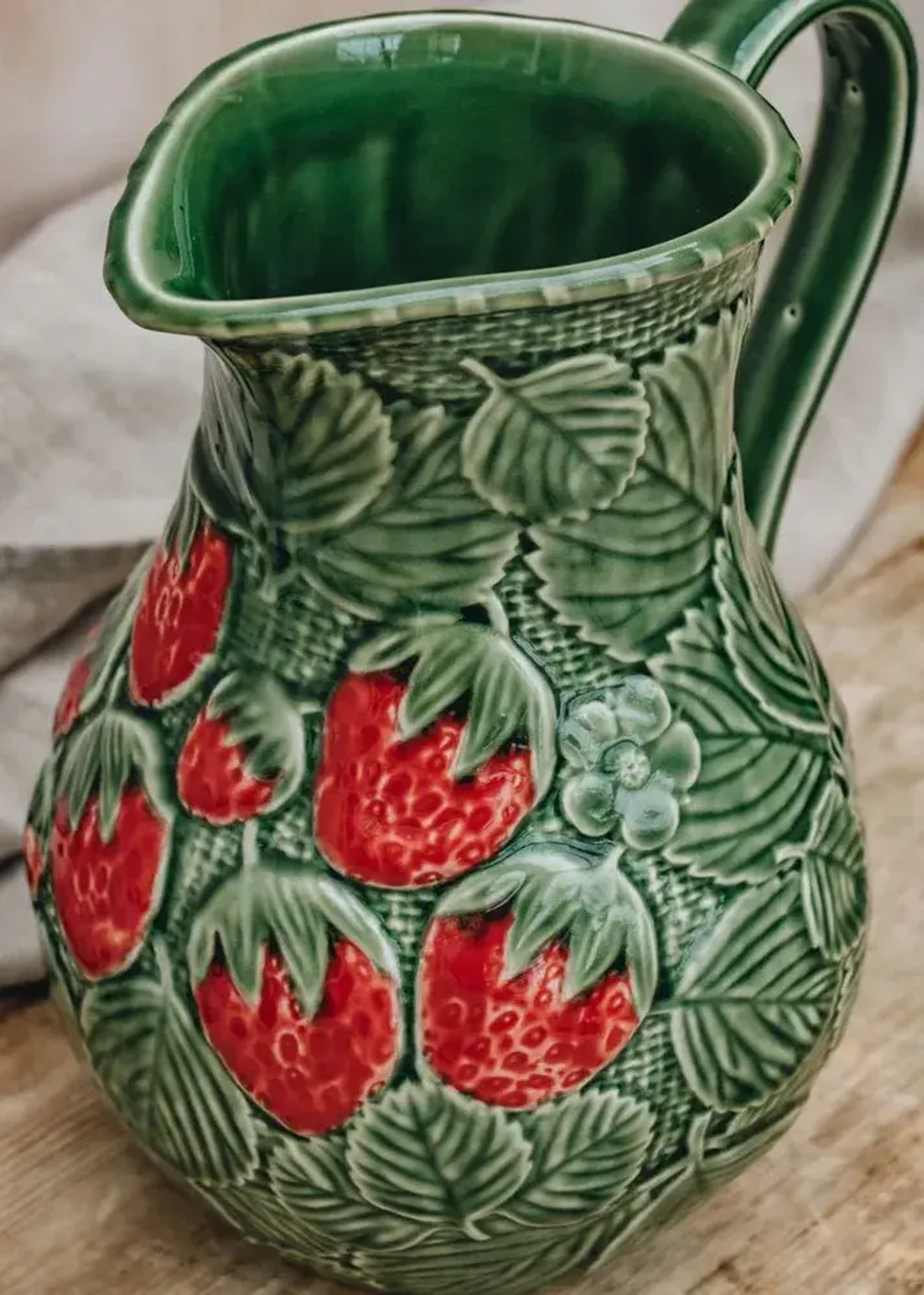 Кувшин Strawberries (2.2 л)