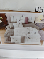 Постельное бельё Bella Home в подарочной коробке