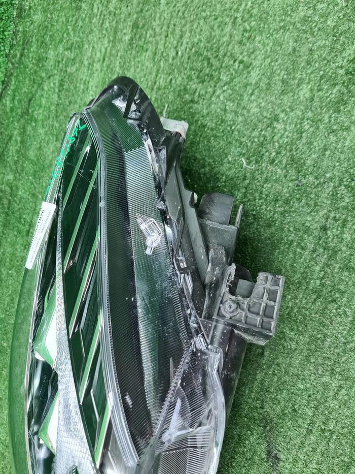 Фара левая Haval Jolion (2021-н.в.) LED