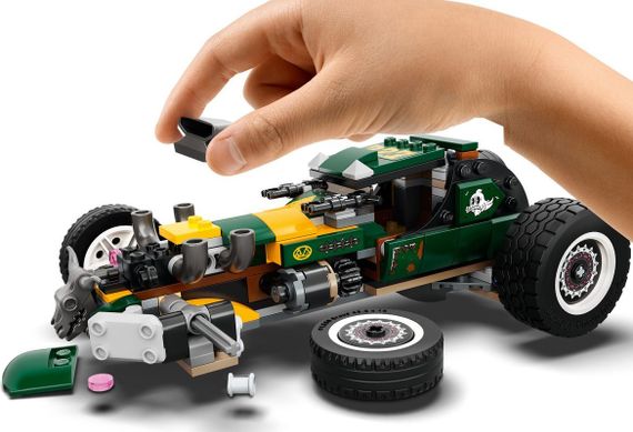 Lego konstruktor Hidden Supernatural Race Car