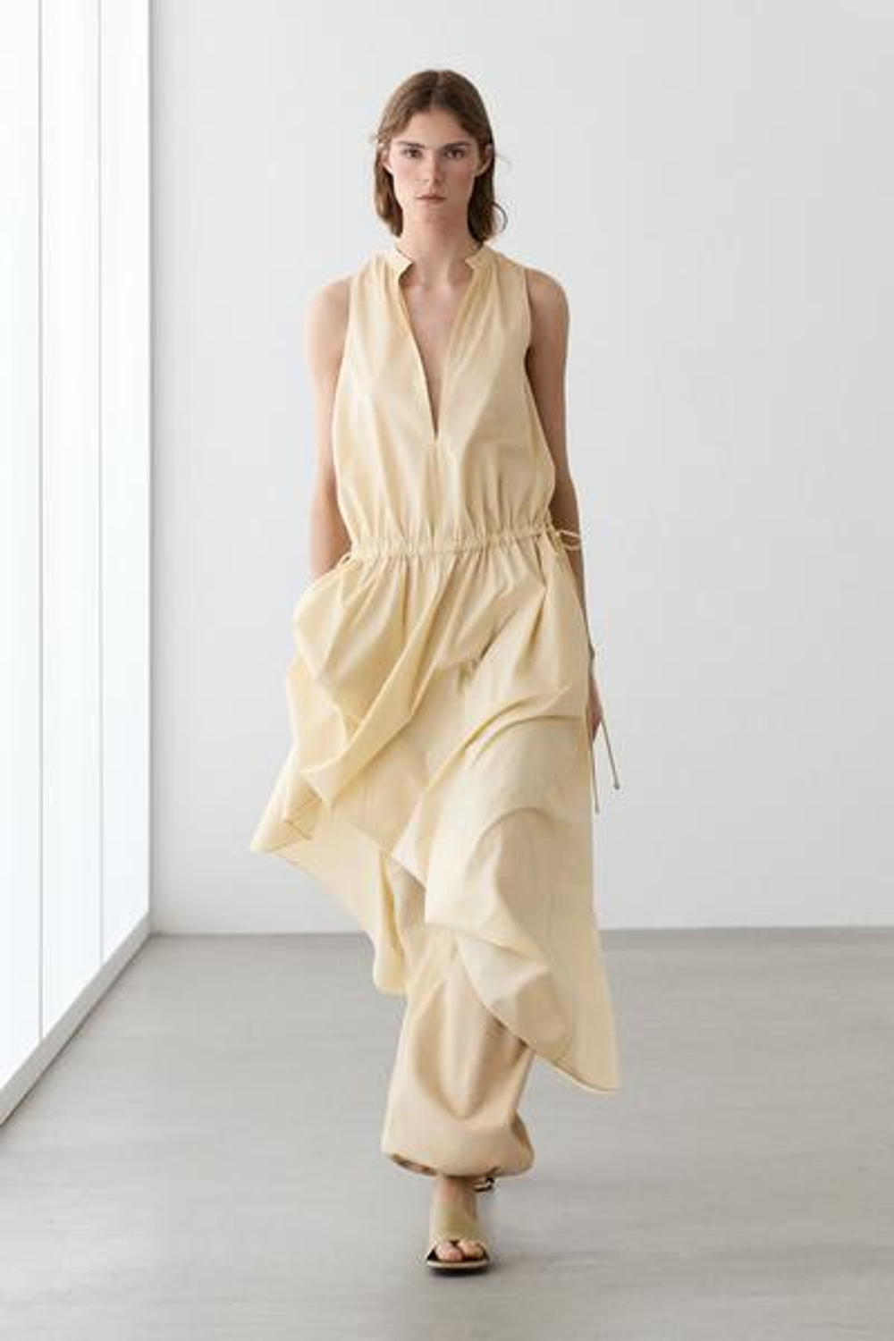 Massimo Dutti Платье миди из 100% хлопка с резинкой на талии, светло-желтый