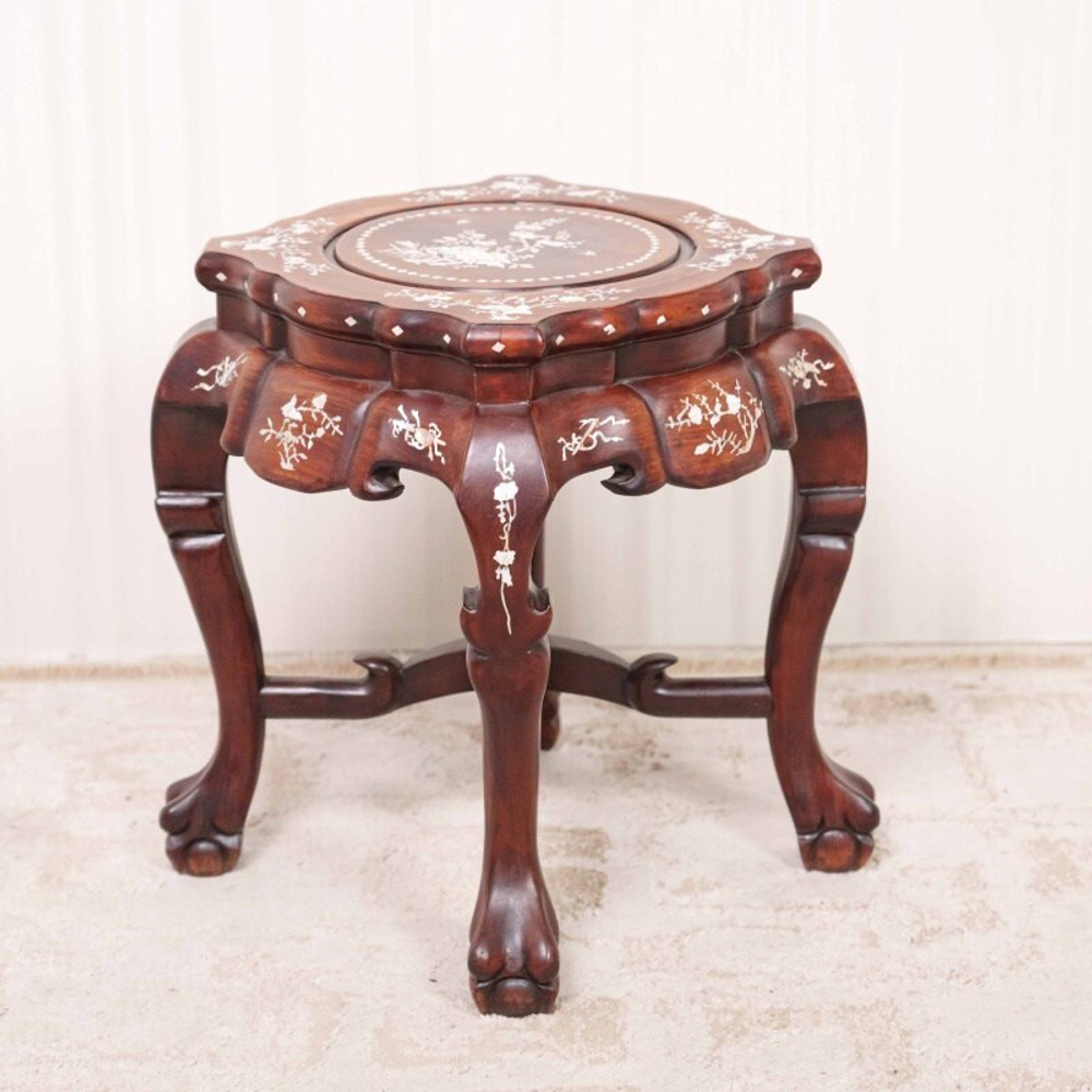 Подставка под вазу