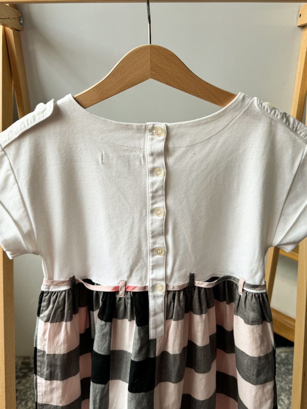 Хлопковое платье Burberry, 128