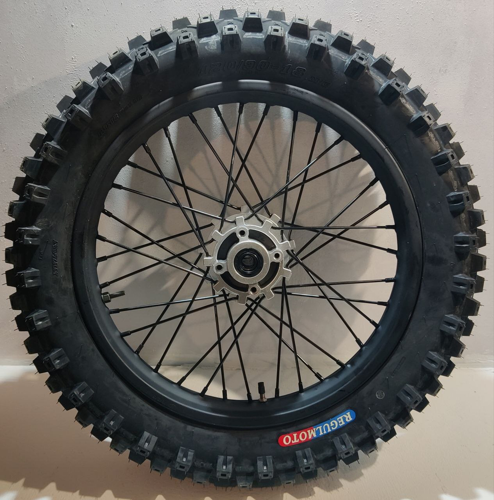 Колесо заднее в сборе(обод+камера +покрышка 120/90-18") мотоцикл REGULMOTO SPORT 003