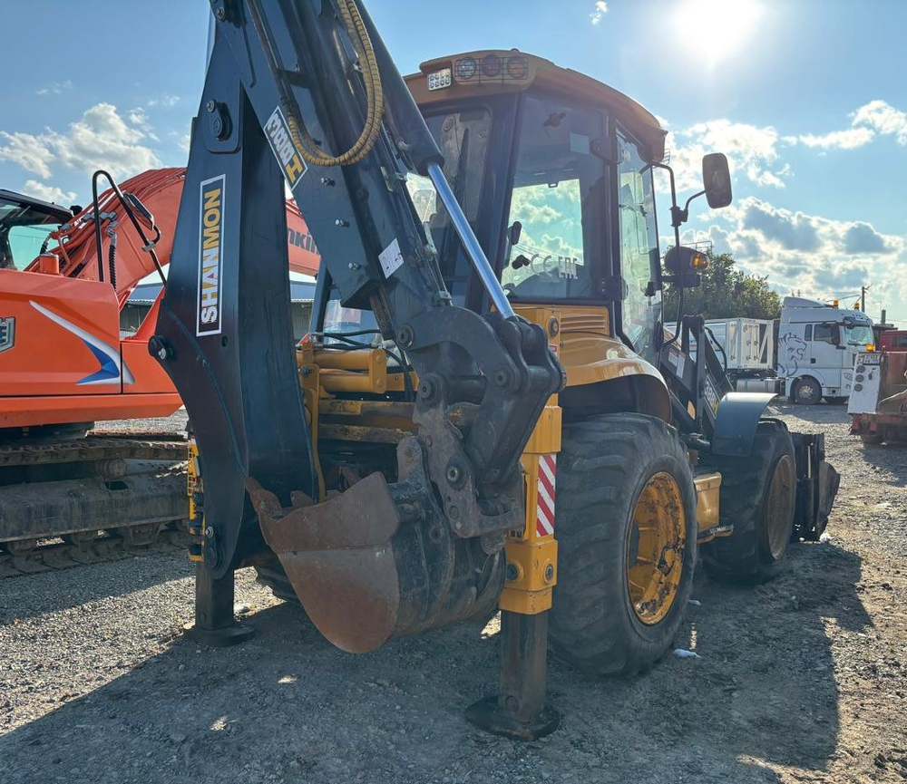 SHANMON 388 Экскаватор-погрузчик 388H (Дизельный, 4,8 л, 102 л.с., АТ)
