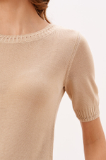 23255 Джемпер женский (бежевый)