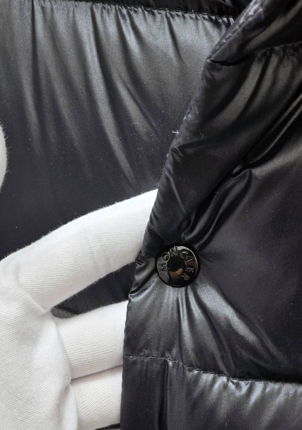 Пуховик Moncler