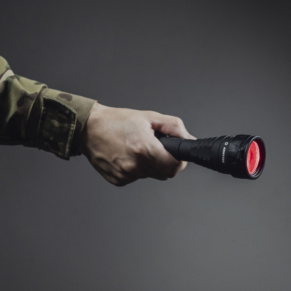 Фонарь Armytek Predator Pro Magnet USB Extended Set Белый
