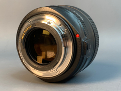 Canon EF 50mm 1.2L USM