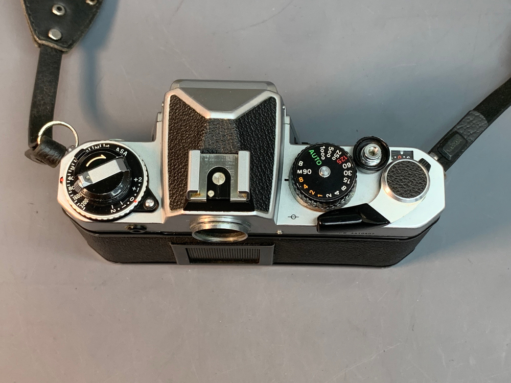 Nikon FE