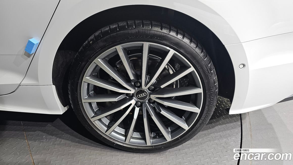 Audi A5 (F5) 40 TFSI Quattro Premium Sportback (12.2022)