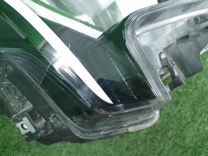 Фара правая Kia Rio 4 (2020-н.в.) галоген