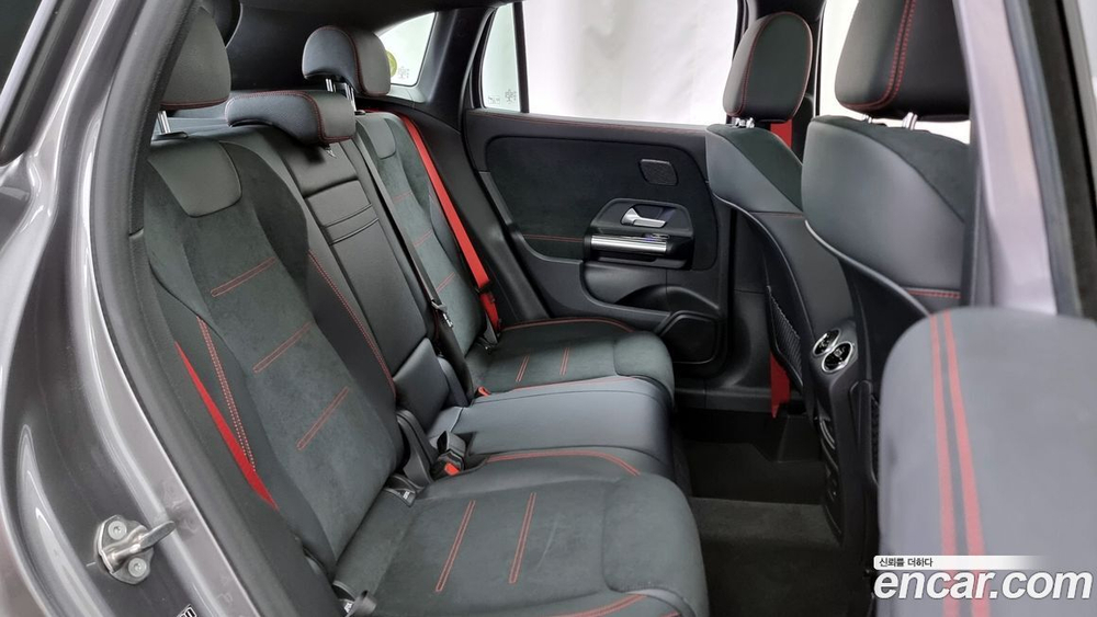 Mercedes-Benz GLA-Class H247 GLA45 AMG 4MATIC+ (12.2022)