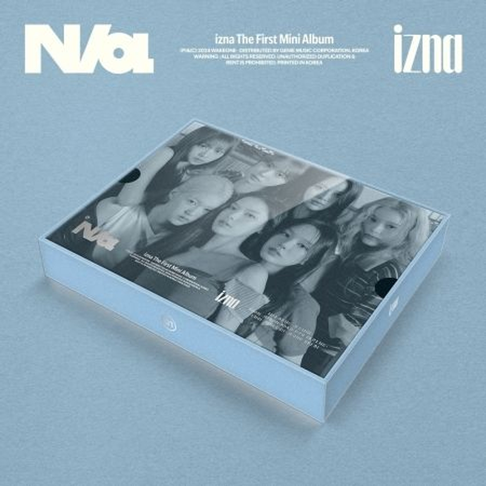 Альбом izna - Na 1st Mini Album NAYA Version (2025 Calendar Ver.)