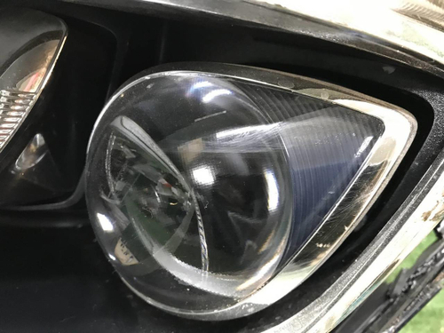 Битая Фара левая Mercedes GLA x156 (2017-2020) LED