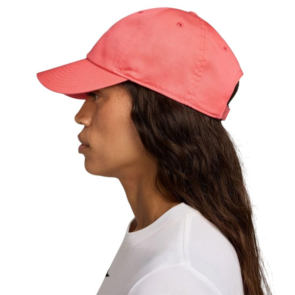 Баскетбольная кепка Nike Club Cap Pink
