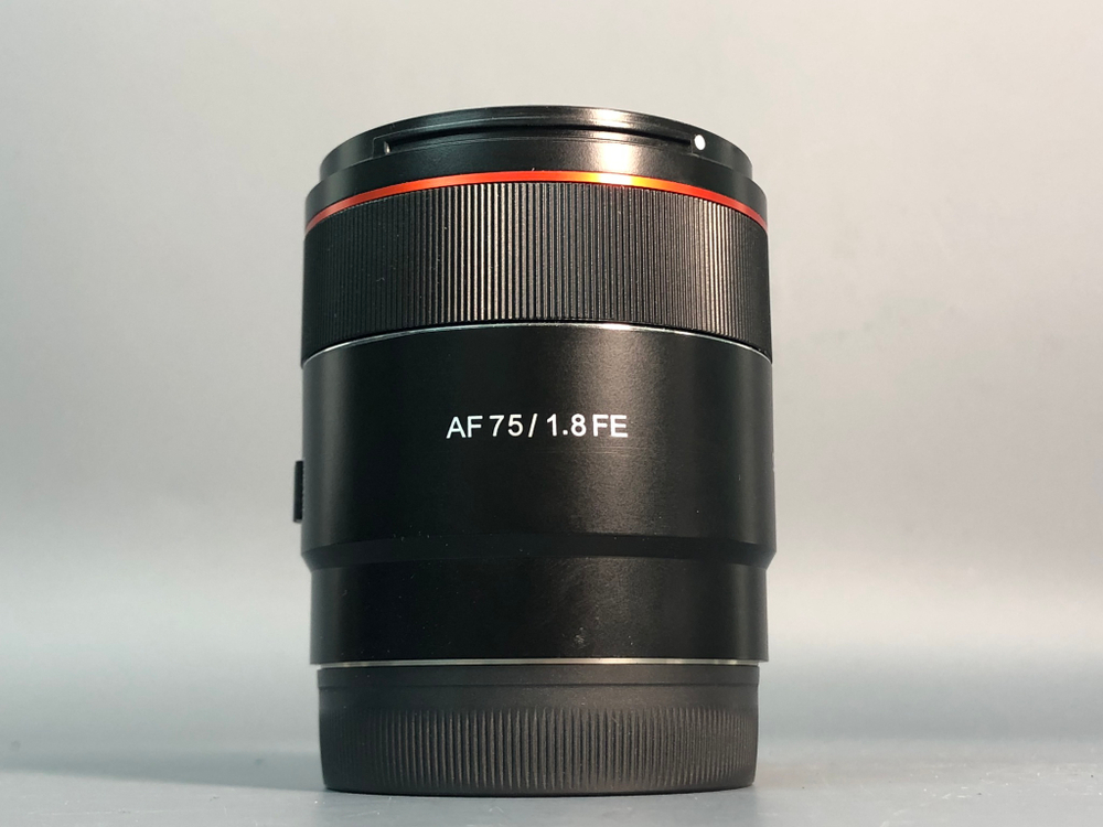 Samyang AF 75mm f/1.8 Sony E