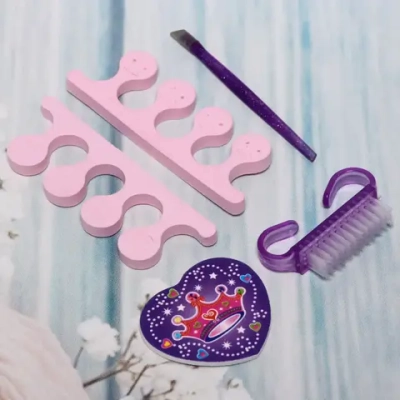 Набор для педикюра в косметичке 5шт «Сет», цвет микс, (пилка, шабер, щетка и разделители),10,5*16см