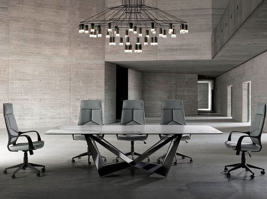 Офисное поворотное кресло MLM611411 /4076