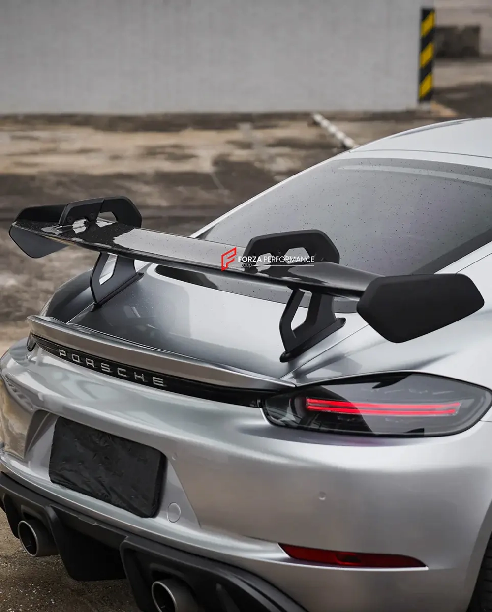 Карбоновый спойлер для Porsche 718 Cayman GT4RS Порше