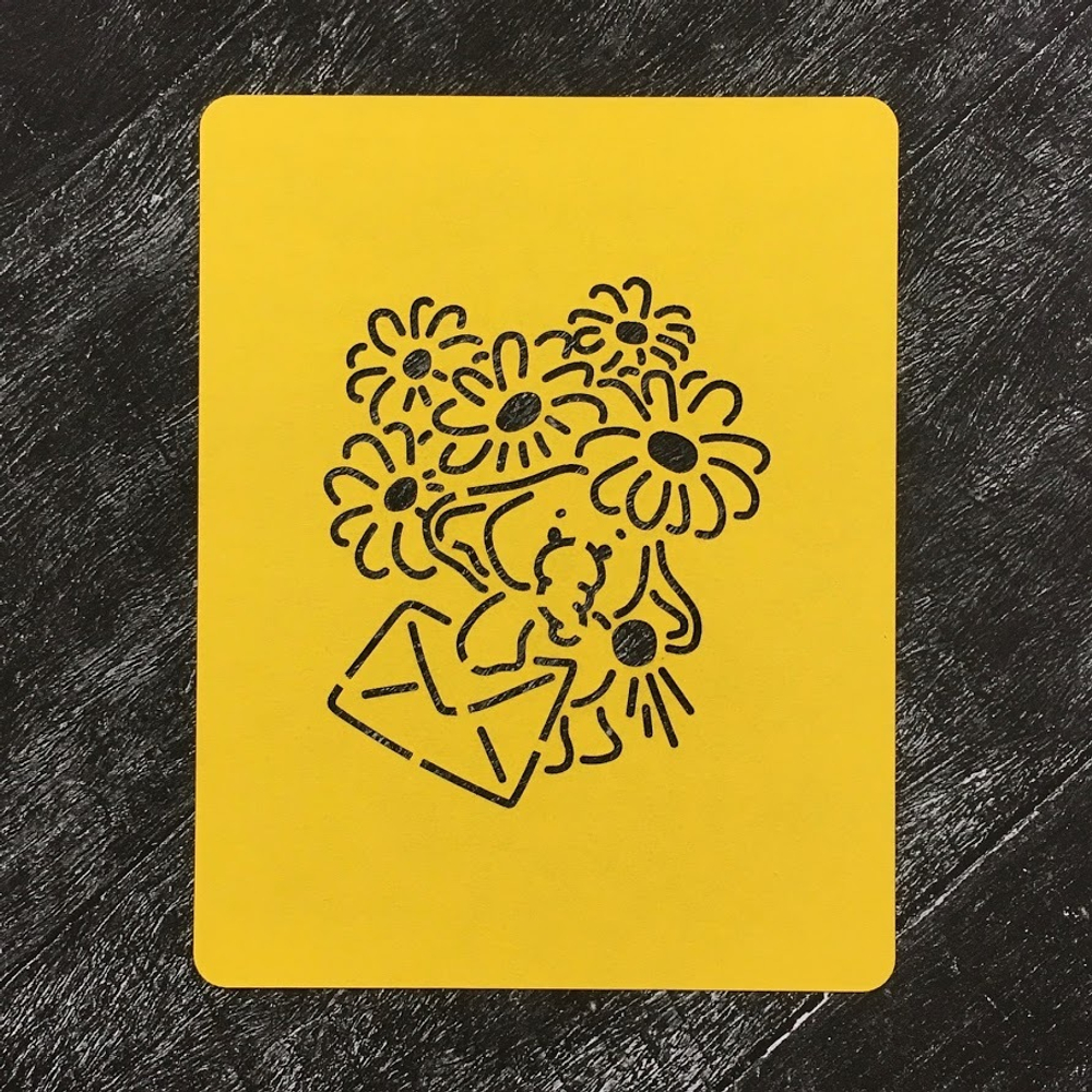 Слоненок №5 с букетом