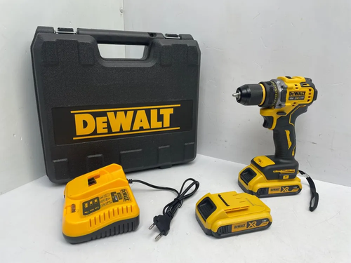 DeWalt Дрель-шуруповерт, 18 В, 79 Нм, 2 АКБ
