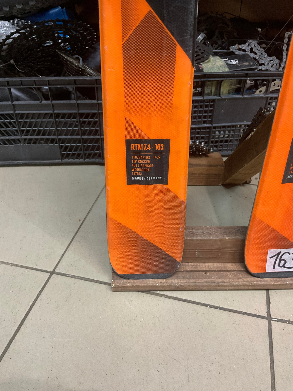 Горные лыжи VOLKL RTM 7.4 самый дешевый в Москве , отправка вся Россия , купить дешево только в магазине Yabegu.ru