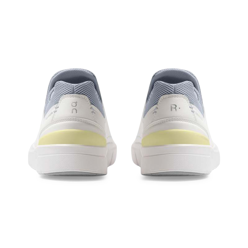 Женские КроссовкиOn The Roger Advantage Women - белый