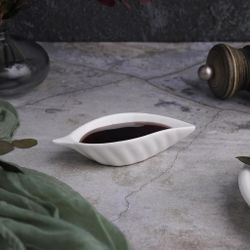 Соусник 20 мл 10*4,5 см h2 см "Лист" овальный белый фарфор P.L. Proff Cuisine [16]